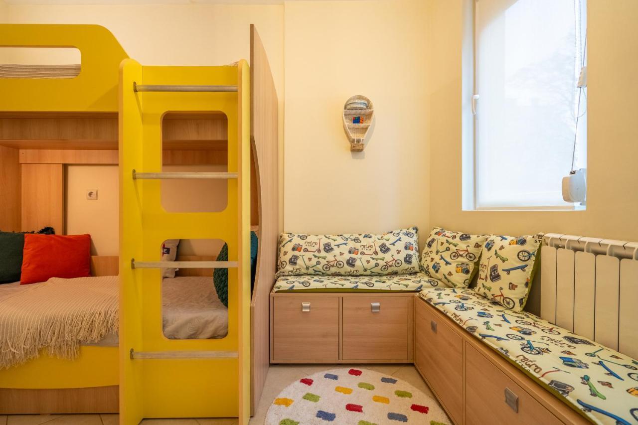 Premium Comfy 2Bdr Apt - Free Parking - Fast Wi-Fi Sofia Exterior photo