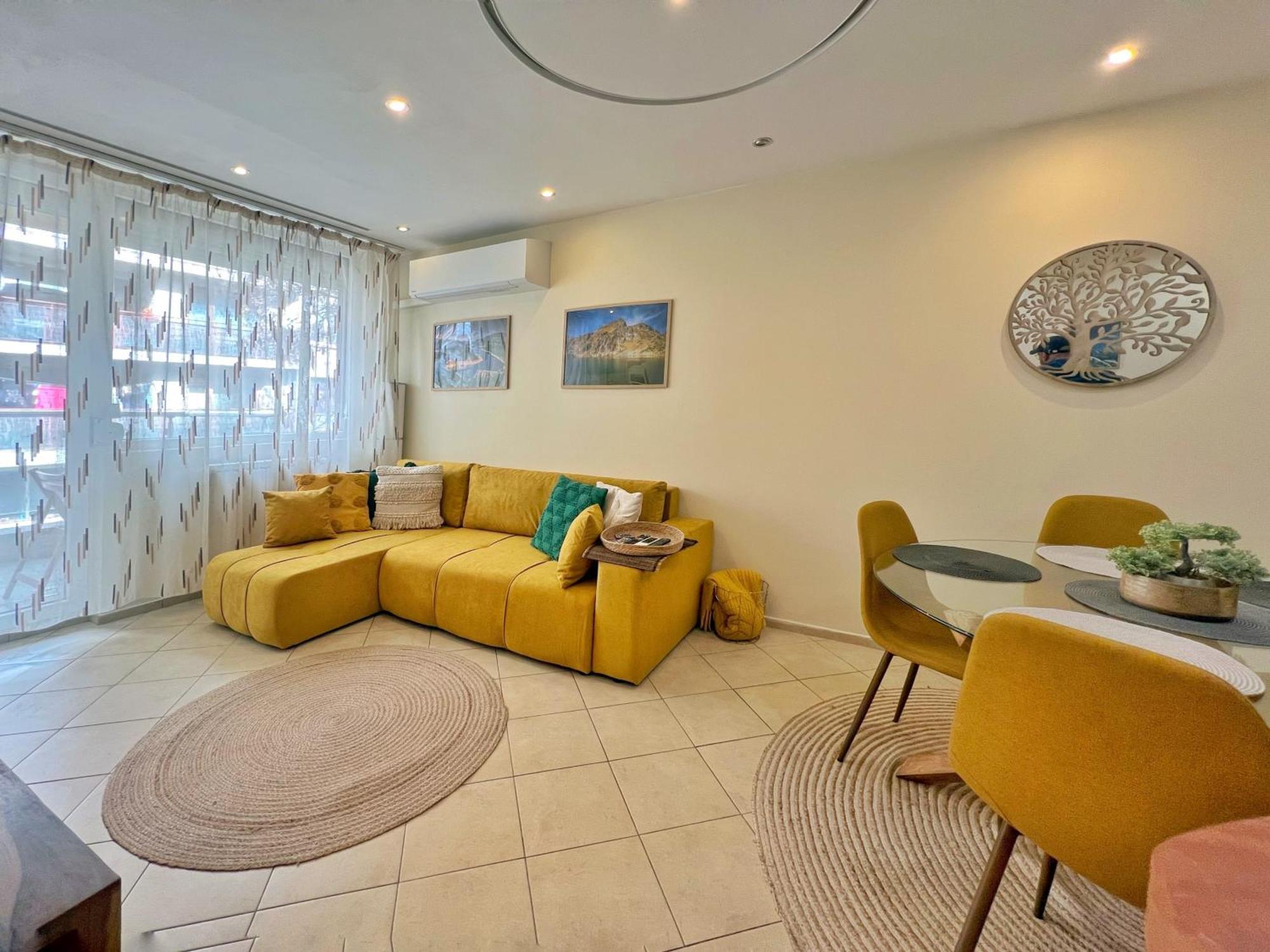 Premium Comfy 2Bdr Apt - Free Parking - Fast Wi-Fi Sofia Exterior photo